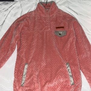 Simply southern pull over